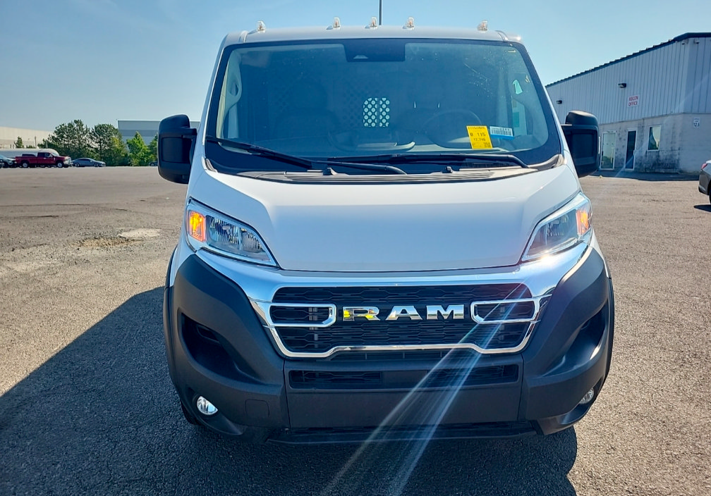 Used 2025 RAM ProMaster 2500 w/ U-Haul Equipment Group FWD image 7
