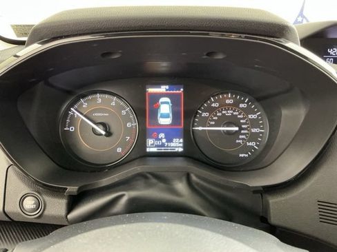 Used 2022 Subaru Crosstrek 2.0i AWD/4WD image 25