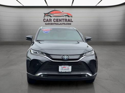 Used 2022 Toyota Venza Limited AWD/4WD image 8