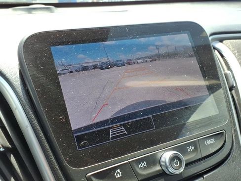 Used 2024 Chevrolet Malibu LT FWD image 22
