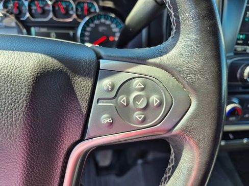 Used 2018 Chevrolet Silverado 1500 LT image 42