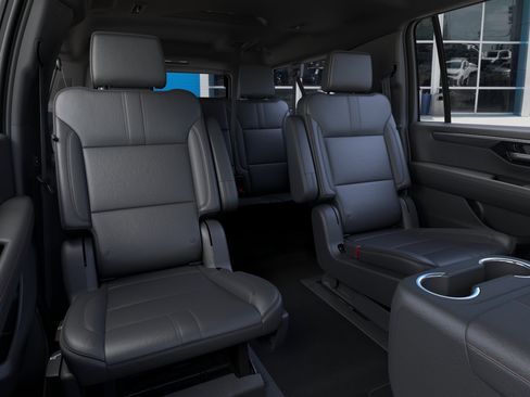 New 2026 Chevrolet Suburban RST w/ Comfort Package RWD image 19