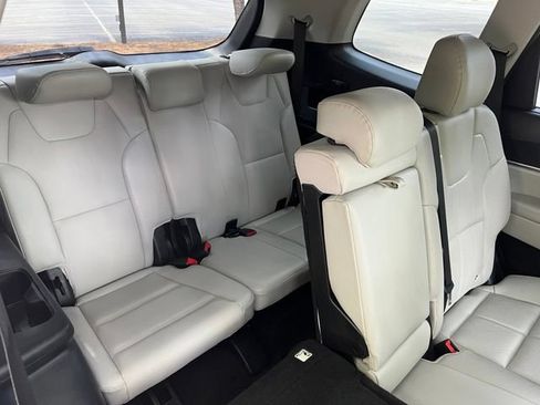 Used 2020 Kia Telluride EX FWD image 26