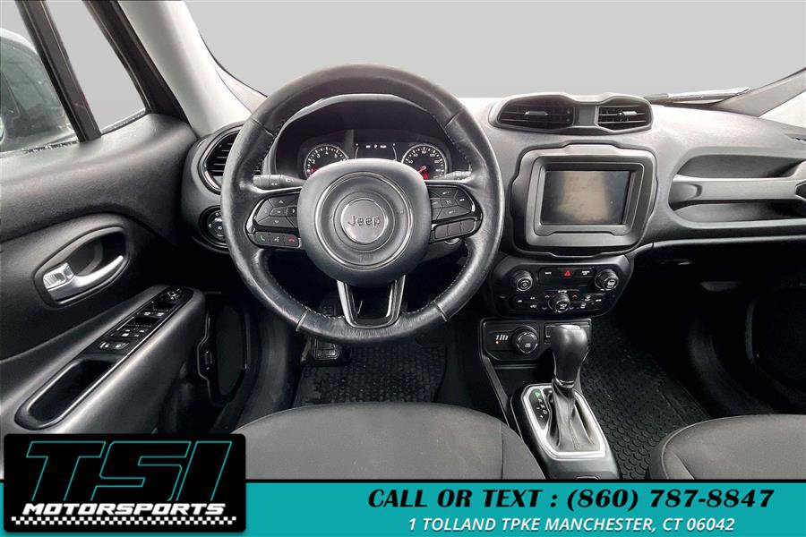 Used 2020 Jeep Renegade Altitude AWD/4WD image 5