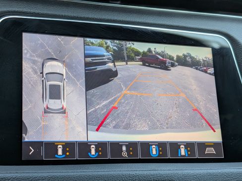 Certified 2019 Cadillac XT4 Sport FWD image 29