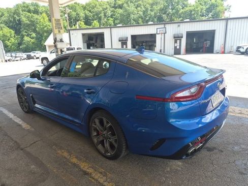 Used 2018 Kia Stinger GT AWD/4WD image 2