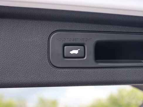 Used 2026 Honda Odyssey Touring image 13