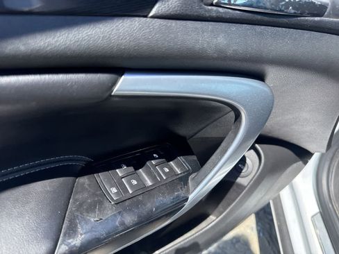 Used 2017 Buick Regal FWD image 13