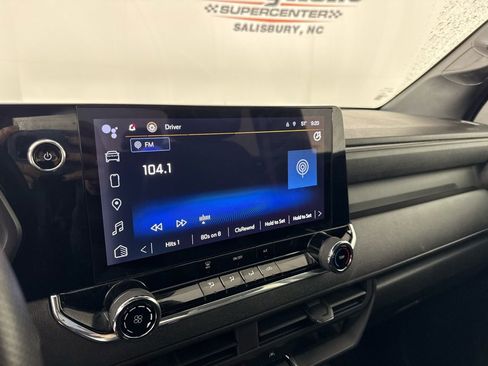 Used 2023 Chevrolet Colorado W/T image 17