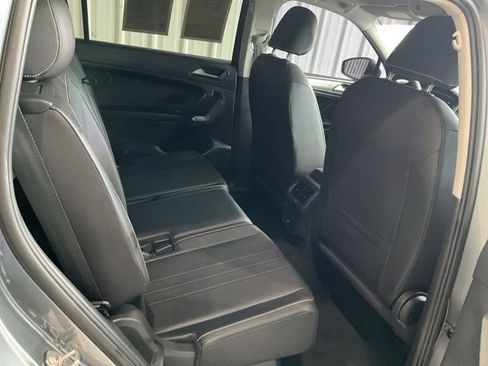 Used 2023 Volkswagen Tiguan SE FWD image 20