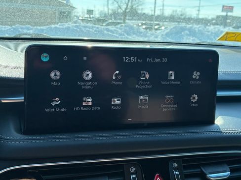 Used 2023 Genesis G70 2.0T image 20