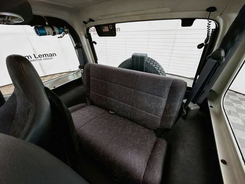 Used 2002 Jeep Wrangler SE AWD/4WD image 22