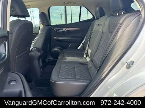 Used 2023 Buick Envision Avenir image 20