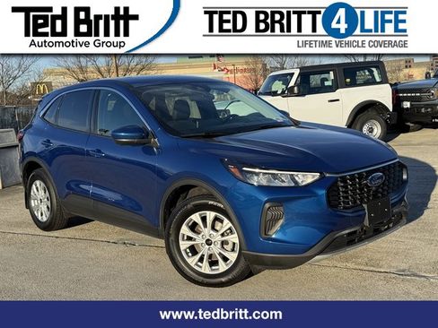 Certified 2023 Ford Escape Active w/ Tech Pack #2 image 1