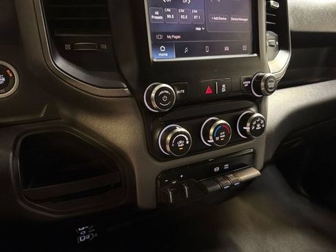Used 2022 RAM 2500 Tradesman AWD/4WD image 21