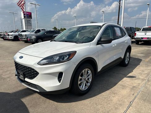 Used 2022 Ford Escape SE AWD/4WD image 1