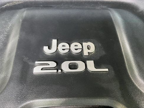 Used 2020 Jeep Wrangler Unlimited Sport AWD/4WD image 28