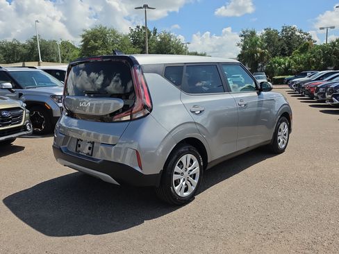 Certified 2024 Kia Soul LX FWD image 7