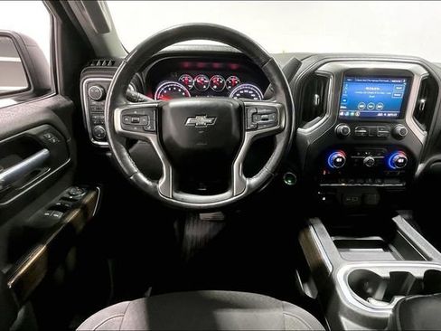 Used 2021 Chevrolet Silverado 1500 RST image 9