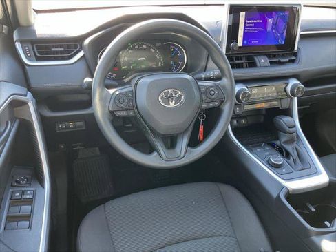 Certified 2025 Toyota RAV4 LE image 14