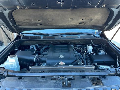 Used 2021 Toyota Tundra SR5 image 31
