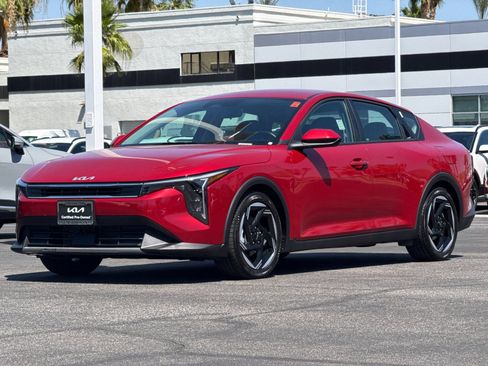 Certified 2025 Kia K4 EX FWD image 7