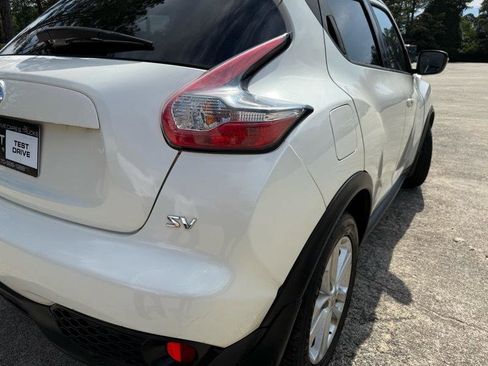 Used 2015 Nissan Juke SV FWD image 20