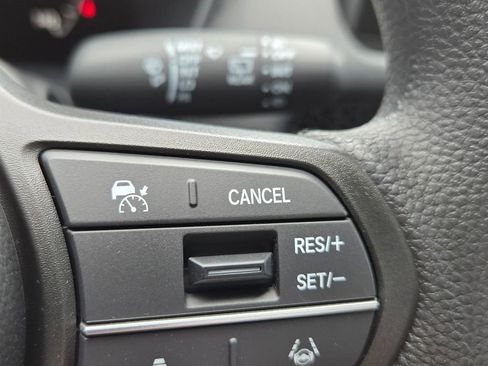 New 2026 Honda HR-V LX image 23