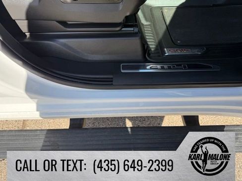 Used 2023 GMC Sierra 1500 AT4 w/ Technology Package image 40