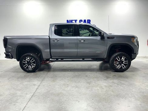 Used 2020 GMC Sierra 1500 AT4 w/ AT4 Premium Package AWD/4WD image 2
