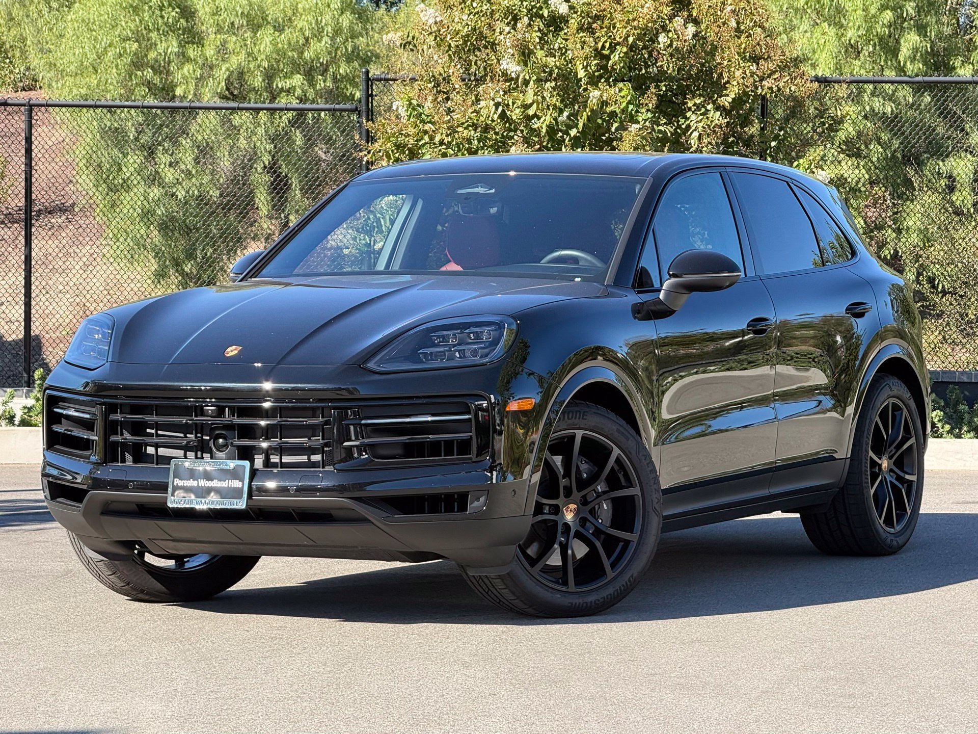 Used 2026 Porsche Cayenne AWD/4WD image 1