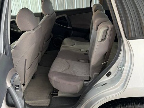 Used 2008 Toyota RAV4 4WD V6 image 12