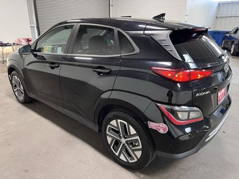 Used 2023 Hyundai Kona SEL image 5