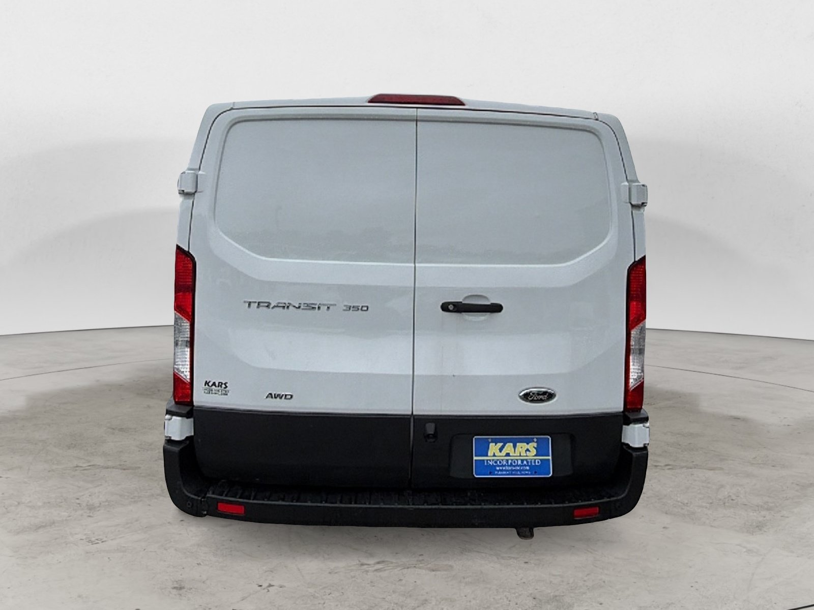 Used 2022 Ford Transit 350 Low Roof AWD image 5