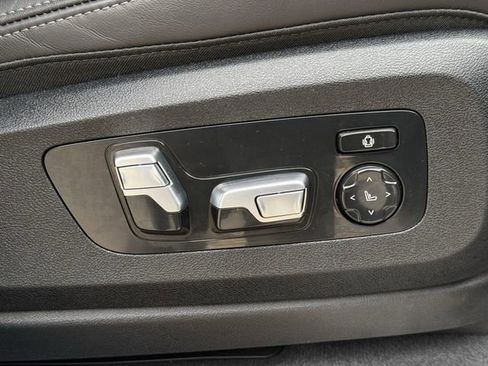 Used 2024 BMW X5 xDrive50e w/ Premium Package AWD/4WD image 31