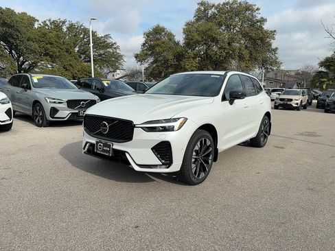 New 2026 Volvo XC60 B5 Plus w/ Climate Package AWD/4WD image 2