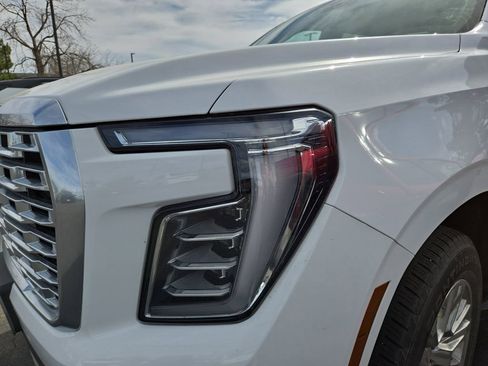 Certified 2025 GMC Yukon Denali image 9
