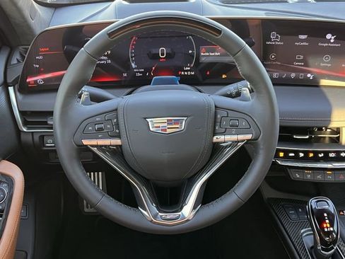 New 2026 Cadillac CT5 V w/ Platinum Package image 11
