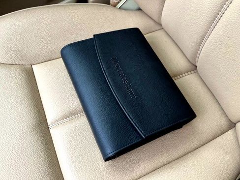 Used 2011 Mercedes-Benz GL 450 4MATIC image 36