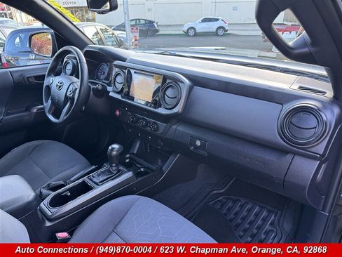 Used 2016 Toyota Tacoma TRD Off-Road w/ Towing Package RWD image 10