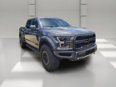 Used 2018 Ford F150 Raptor w/ Equipment Group 802A Luxury AWD/4WD image 2