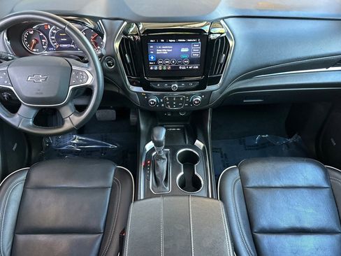 Used 2023 Chevrolet Traverse Premier w/ Redline Edition image 30