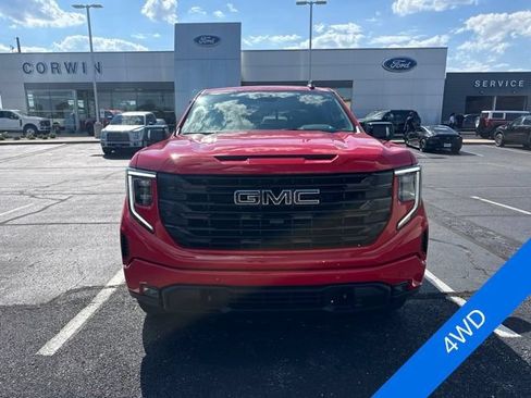 Used 2025 GMC Sierra 1500 Elevation w/ Elevation Premium Package AWD/4WD image 2