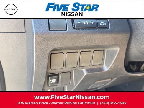 Used 2024 Nissan Frontier SV RWD image 27