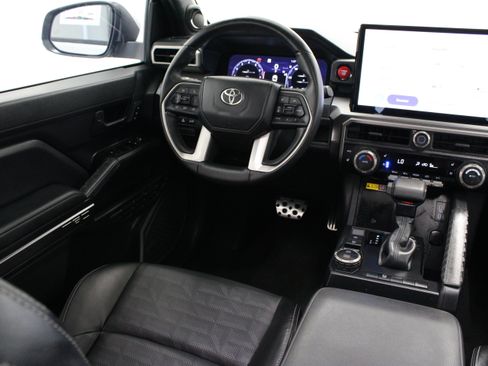 Used 2025 Toyota 4Runner TRD Sport Premium RWD image 32