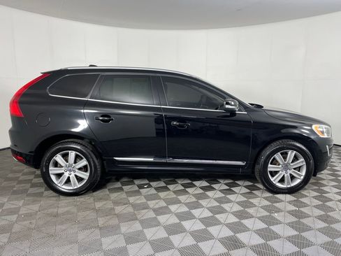 Used 2016 Volvo XC60 T5 Premier image 5
