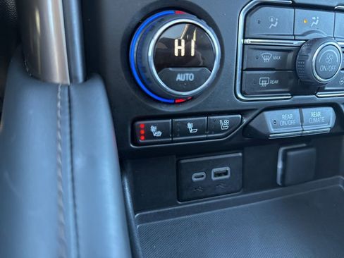 Used 2024 Chevrolet Tahoe High Country w/ Advanced Technology Package image 26