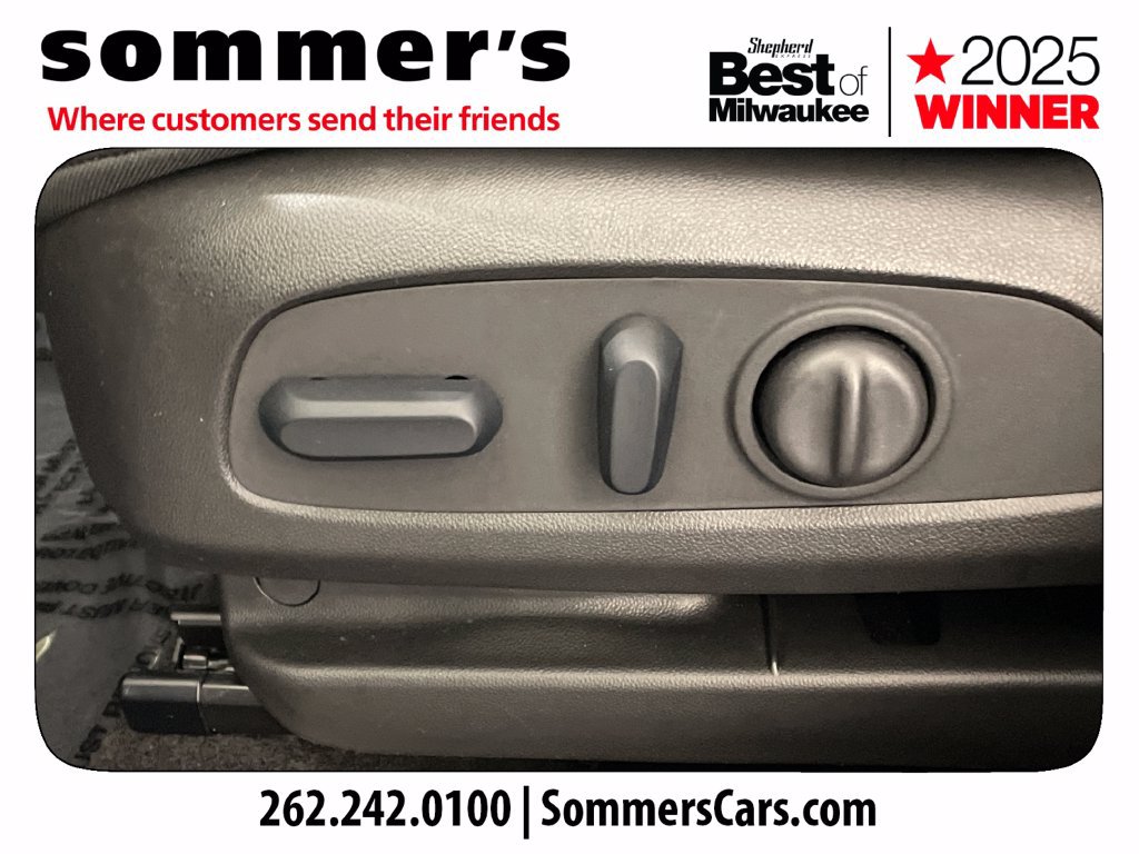 Used 2023 Buick Encore GX Essence w/ Experience Buick Package AWD/4WD image 10