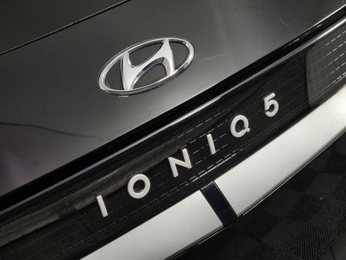 Certified 2024 Hyundai Ioniq 5 SEL AWD/4WD image 9