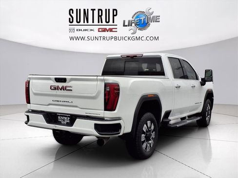 Used 2025 GMC Sierra 2500 Denali w/ Denali Reserve Package image 3